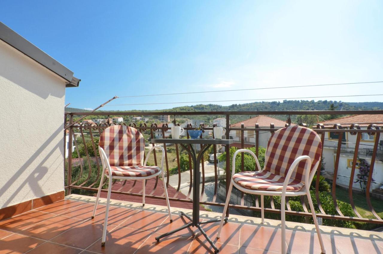 Apartments By The Sea Slatine, Ciovo - 12176 Экстерьер фото