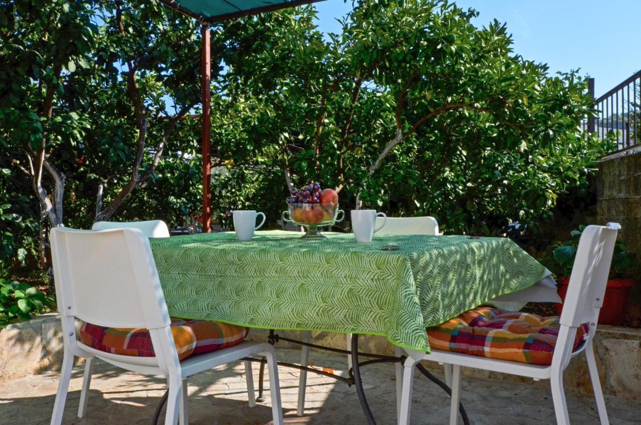 Apartments By The Sea Slatine, Ciovo - 12176 Экстерьер фото
