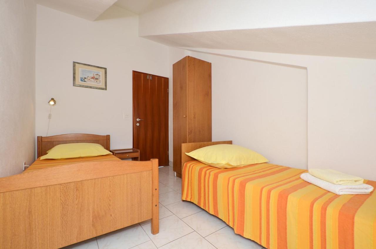 Apartments By The Sea Slatine, Ciovo - 12176 Экстерьер фото