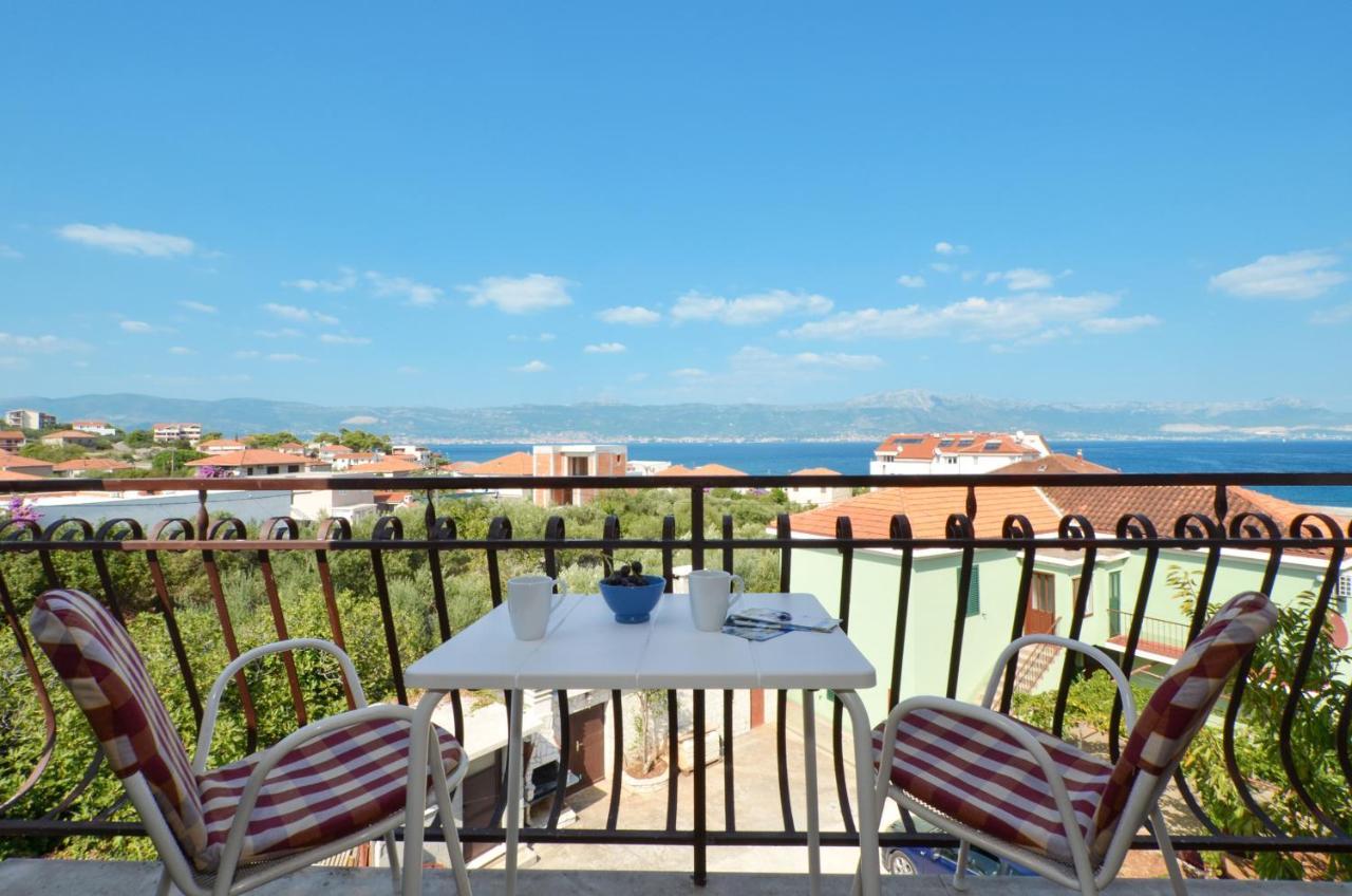 Apartments By The Sea Slatine, Ciovo - 12176 Экстерьер фото