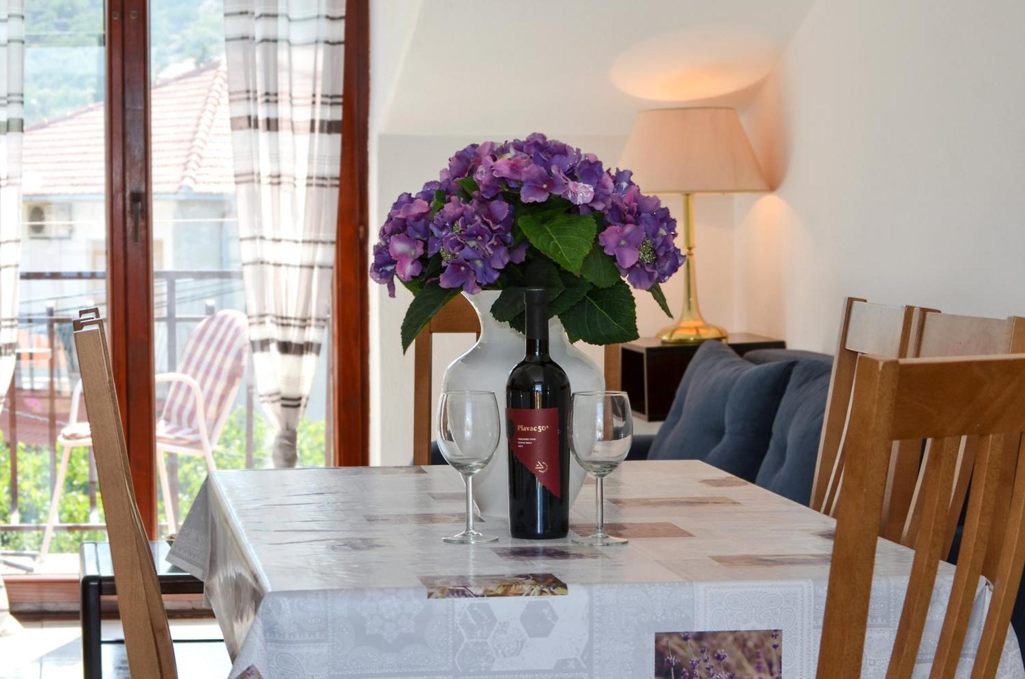 Apartments By The Sea Slatine, Ciovo - 12176 Номер фото
